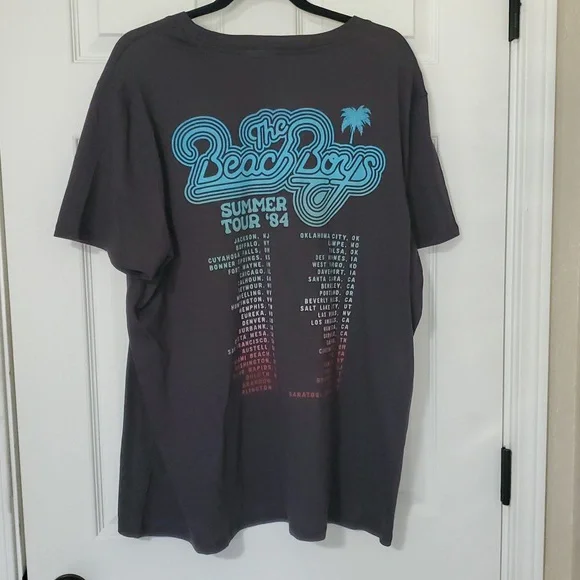 Maurices Graphic Tee - Gray with Blue and Red - Picture 5 of 5